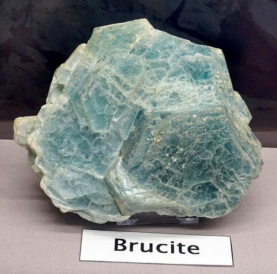 brucite.jpg