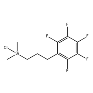 1-[3-(Chlorodimethylsilyl)propyl]-2,3,4,5,6-pentafluorobenzene